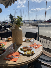 Plats et boissons du À la Voile Blanche - Restaurant Bouzigues Etang de Thau - n°12