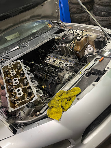 Auto Repair Shop «Fast Lane», reviews and photos, 2443 W Davison St, Detroit, MI 48238, USA