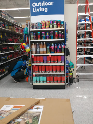 Sporting Goods Store «Academy Sports + Outdoors», reviews and photos, 4627 East Sam Houston Pkwy S, Pasadena, TX 77505, USA