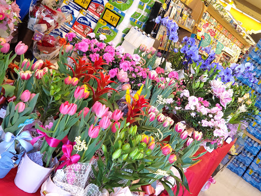 Grocery Store «Safeway», reviews and photos, 1421 Tara Hills Dr, Pinole, CA 94564, USA