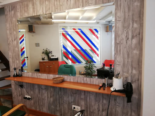 Información y opiniones sobre Peluquería King_Marga de Escoriaza