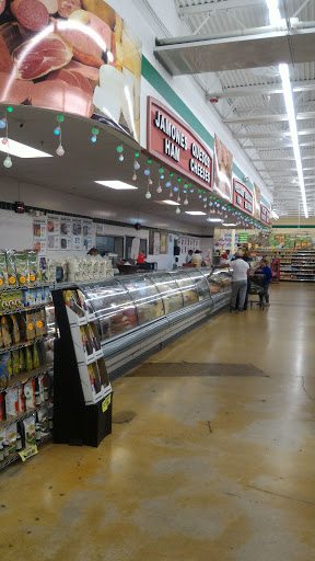 Supermarket «Supermercados El Bodegon #3», reviews and photos, 8022 W Sample Rd, Margate, FL 33065, USA