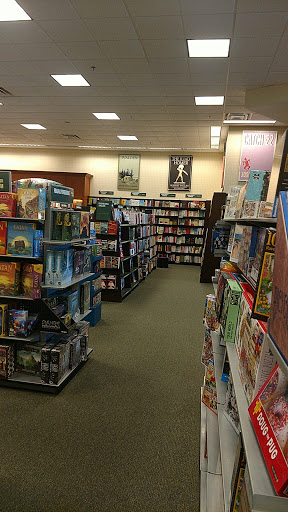 Book Store «Barnes & Noble Booksellers Happy Valley», reviews and photos, 2501 W Happy Valley Rd, Phoenix, AZ 85085, USA