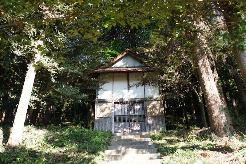 丹生神社（寺尾）