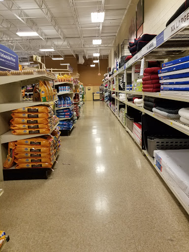 Pet Supply Store «PetSmart», reviews and photos, 6622 Charlotte Pike Suite 108, Nashville, TN 37209, USA