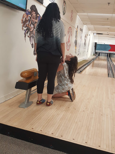 Bowling Alley «Boston Candlepin», reviews and photos, 543 E Broadway, Boston, MA 02127, USA