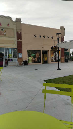 Shopping Mall «Deerfield Towne Center», reviews and photos, 5085 Deerfield Blvd, Mason, OH 45040, USA