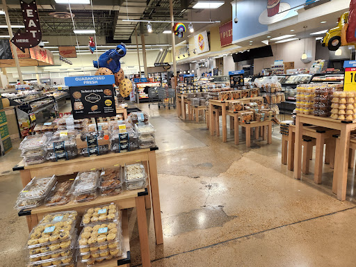 Grocery Store «Kroger», reviews and photos, 6660 Poplar Ave, Germantown, TN 38138, USA