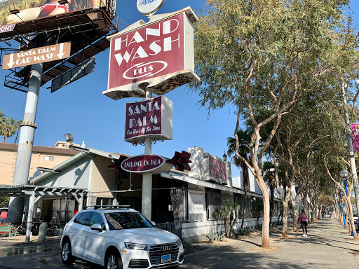 Santa Palm Car Wash