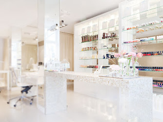 Hand & Foot Treatment Store