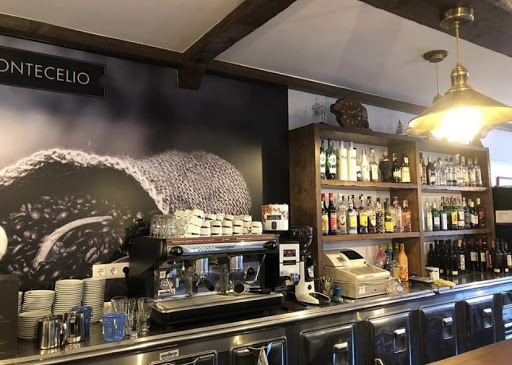 Café Bar Mambís en San Luis