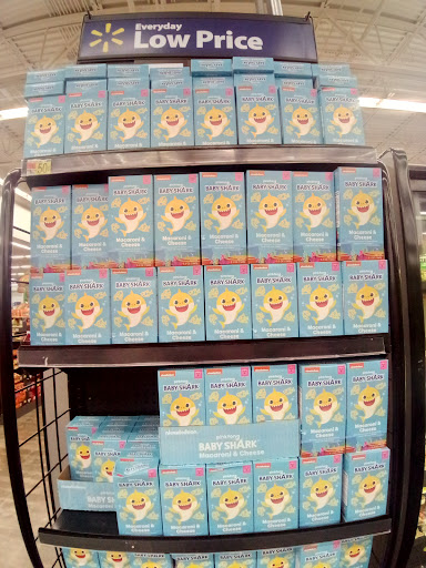 Department Store «Walmart Supercenter», reviews and photos, 742 Main St, North Oxford, MA 01537, USA