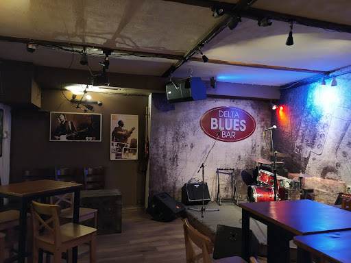 DELTA BLUES BAR