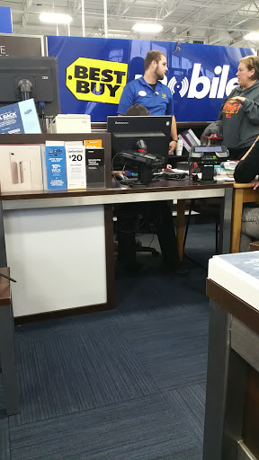 Electronics Store «Best Buy», reviews and photos, 1450 Koester Rd, Forsyth, IL 62535, USA
