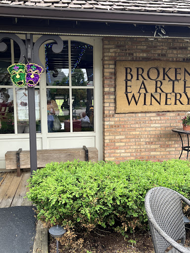 Winery «Broken Earth Winery», reviews and photos, 219 Robert Parker Coffin Rd, Long Grove, IL 60047, USA