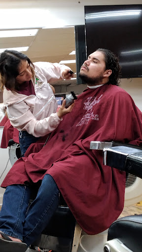 Barber Shop «Rubens Barber Shop», reviews and photos, 902 Southwest Blvd, Kansas City, MO 64108, USA