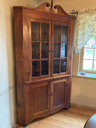 Moving Company «College Hunks Hauling Junk and Moving», reviews and photos, 8603 Cincinnati Columbus Rd f, West Chester Township, OH 45069, USA