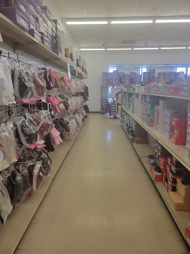 Boot Store «AJ Shoes», reviews and photos, 722 SW Military Dr, San Antonio, TX 78221, USA