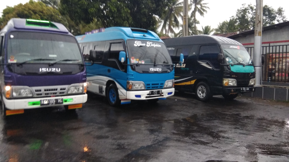 D'java Travel Cilongok Ajibarang Jatilawang Rawalo - Jakarta Photo