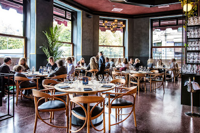 Grand Café Oslo - Karl Johans gt. 31, 0159 Oslo, Norway