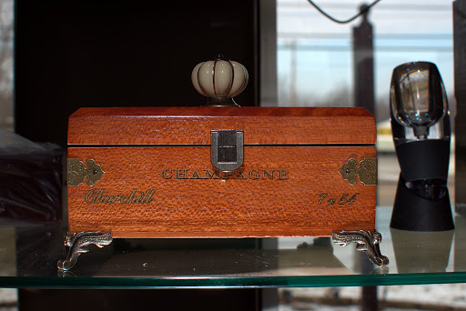 Cigar Shop «Osi Tobacco», reviews and photos, 4836 Hills and Dales Rd NW, Canton, OH 44708, USA