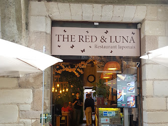The Red & Luna