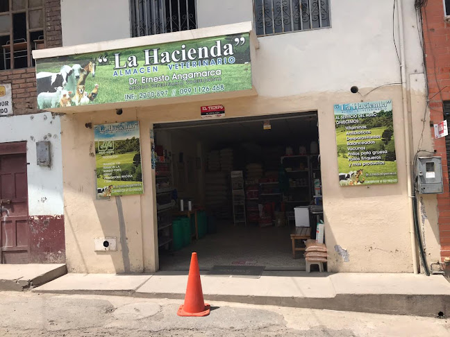 Veterinaria ‘La Hacienda’ Dr Angamarca - Santa Isabel