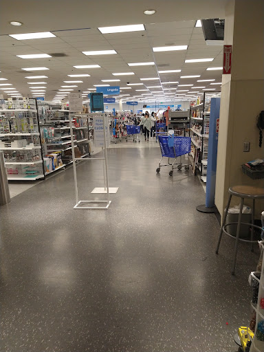 Clothing Store «Ross Dress for Less», reviews and photos, 2851 El Camino Real, Tustin, CA 92782, USA