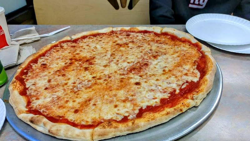 #12 best pizza place in Paterson - Broadway Pizza