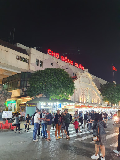 Weekend Nightmarket Hanoi