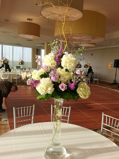 Florist «Westgate Flower & Plant Shop», reviews and photos, 841 S Oak Park Ave, Oak Park, IL 60304, USA