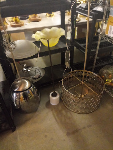 Home Improvement Store «Flower City Habitat ReStore», reviews and photos, 755 Culver Rd, Rochester, NY 14609, USA