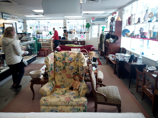 Thrift Store «Prevention of Blindness Society Look Again Resale Shop», reviews and photos, 900 King St, Alexandria, VA 22314, USA