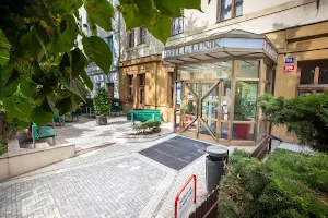 Hotel Lunik image