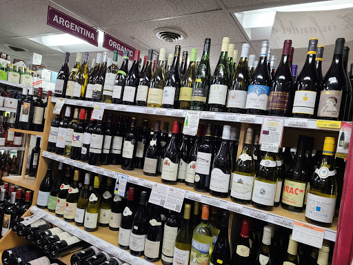 Wine Store «Wine Cellars 4 LLC», reviews and photos, 68 Farmington Ave, Farmington, CT 06032, USA