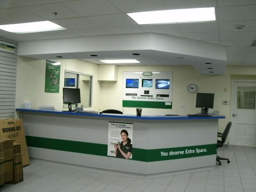 Self-Storage Facility «Extra Space Storage», reviews and photos, 128 Bridge St, Newton, MA 02458, USA