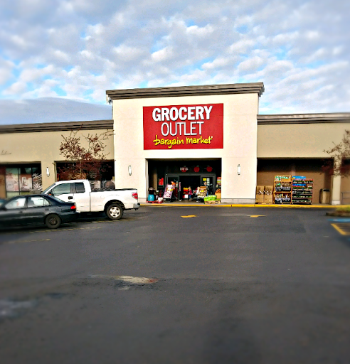 Grocery Store «Grocery Outlet Bargain Market», reviews and photos, 9915 NE Hazel Dell Ave, Vancouver, WA 98685, USA