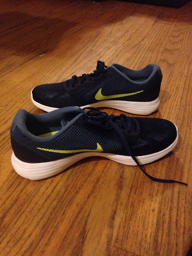 Sporting Goods Store «Nike Clearance Store», reviews and photos, 1275 Marina Blvd, San Leandro, CA 94577, USA