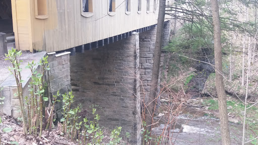 Tourist Attraction «Winsdor Mills Covered Bridge», reviews and photos, 7696 Warner Hollow Rd, Windsor, OH 44099, USA