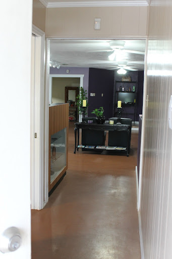 Beauty Salon «Two Friends Beauty Salon», reviews and photos, 220 W Main St, Royse City, TX 75189, USA