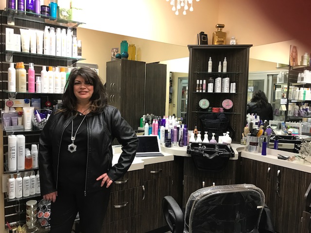 Hair & Makeup Guru ~ Linda Russo 60068