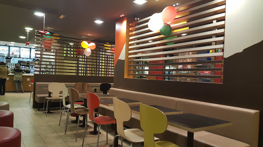 McDonalds - C. Clavijo, 65, 26007 Logroño, La Rioja, España