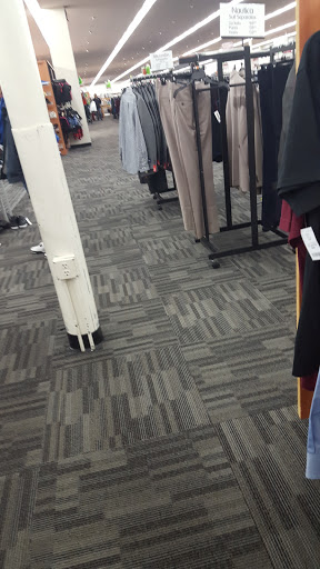 Clothing Store «Burlington Coat Factory», reviews and photos, 311 Rohnert Park Expy, Rohnert Park, CA 94928, USA