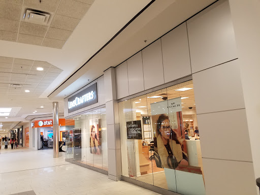 Shopping Mall «College Mall», reviews and photos, 2894 E 3rd St, Bloomington, IN 47401, USA