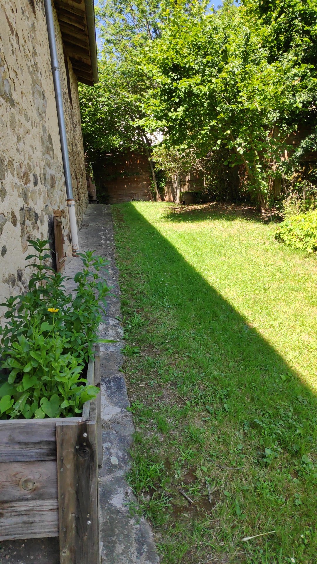 Photo n° 3 de l'avis de manu.a fait le 04/07/2020 à 09:50