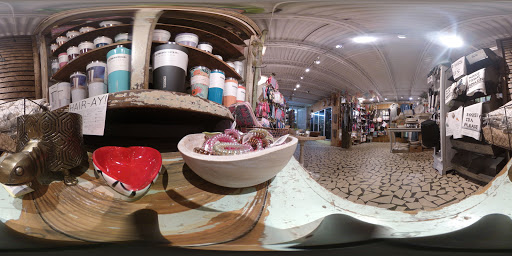 Florist «C J Lilly & Company», reviews and photos, 128 W Mulberry St, Collierville, TN 38017, USA