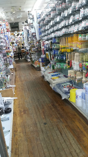 Hardware Store «Straus Paint & Hardware Co», reviews and photos, 2809 Steinway St, Long Island City, NY 11103, USA