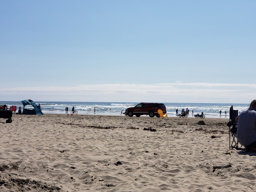 Grocery Store «Theresa Family Market», reviews and photos, 1170 S Hemlock St, Cannon Beach, OR 97110, USA