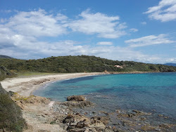Photo de Mandiles beach avec baie spacieuse