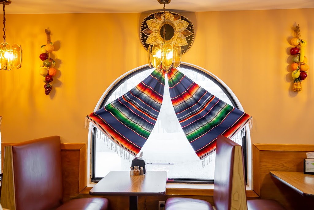 Gomez Tacos & Pizza on Grand Ave 46323